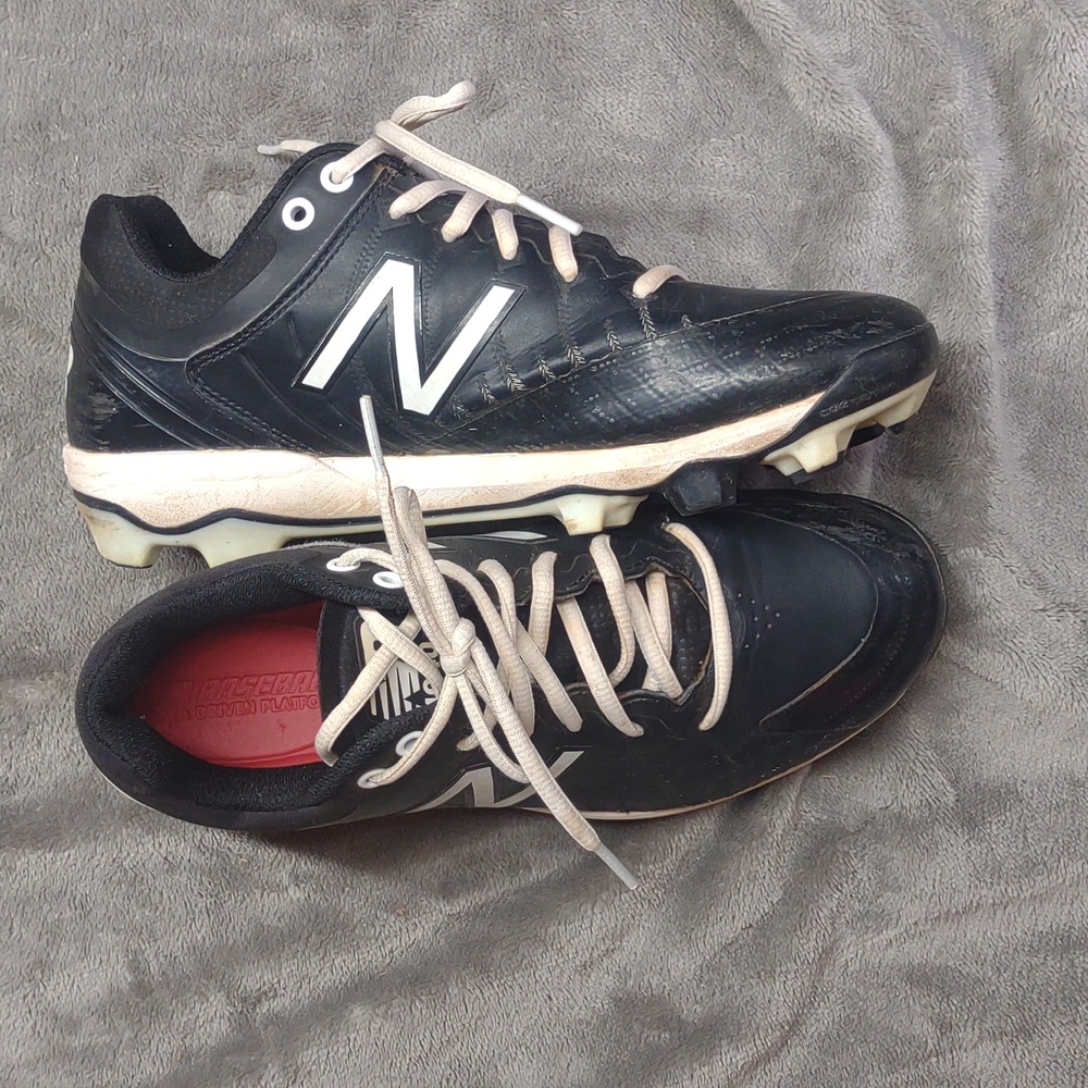 New Balance Men's Baseball Data Driven Platform Cleats Size 6.5 4040